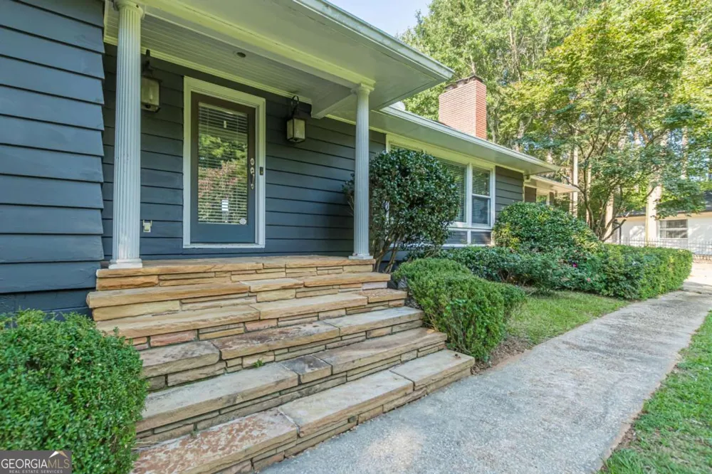 1040 Lindridge DR NE Atlanta, GA 30324