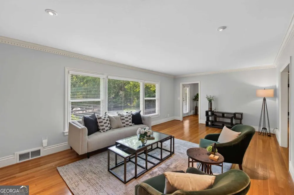 1040 Lindridge DR NE Atlanta, GA 30324