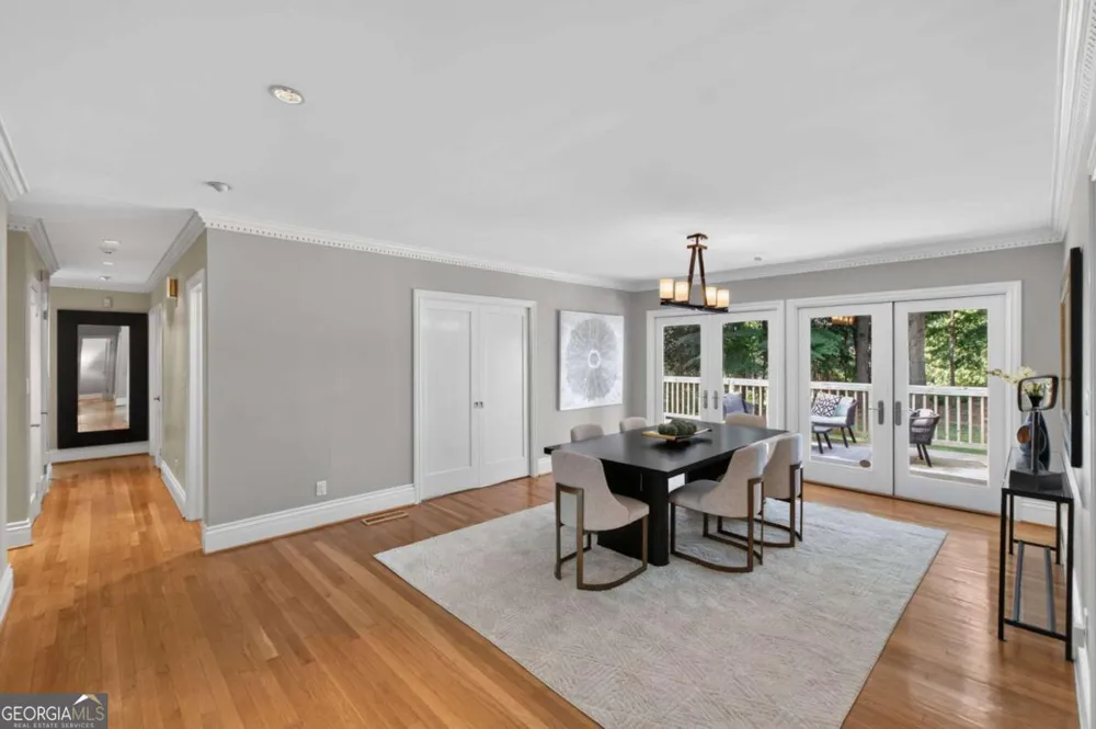 1040 Lindridge DR NE Atlanta, GA 30324