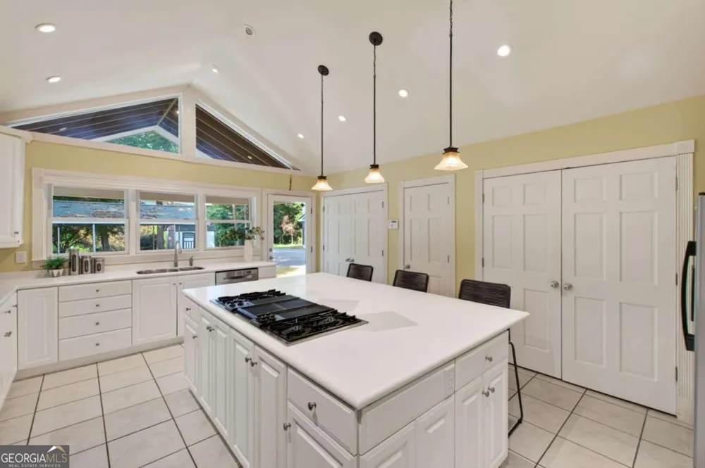 1040 Lindridge DR NE Atlanta, GA 30324