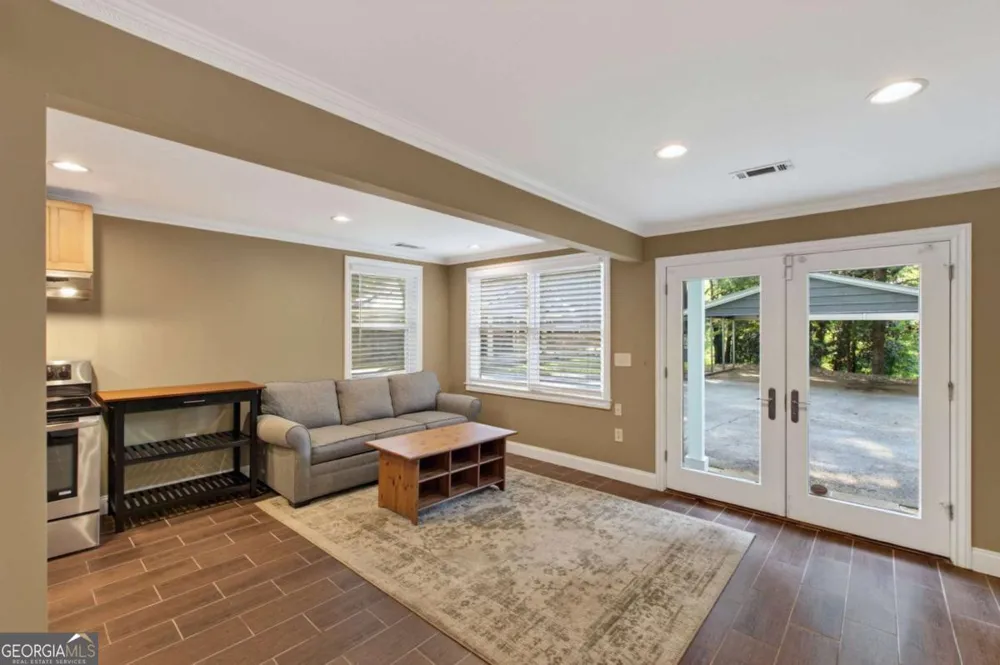 1040 Lindridge DR NE Atlanta, GA 30324