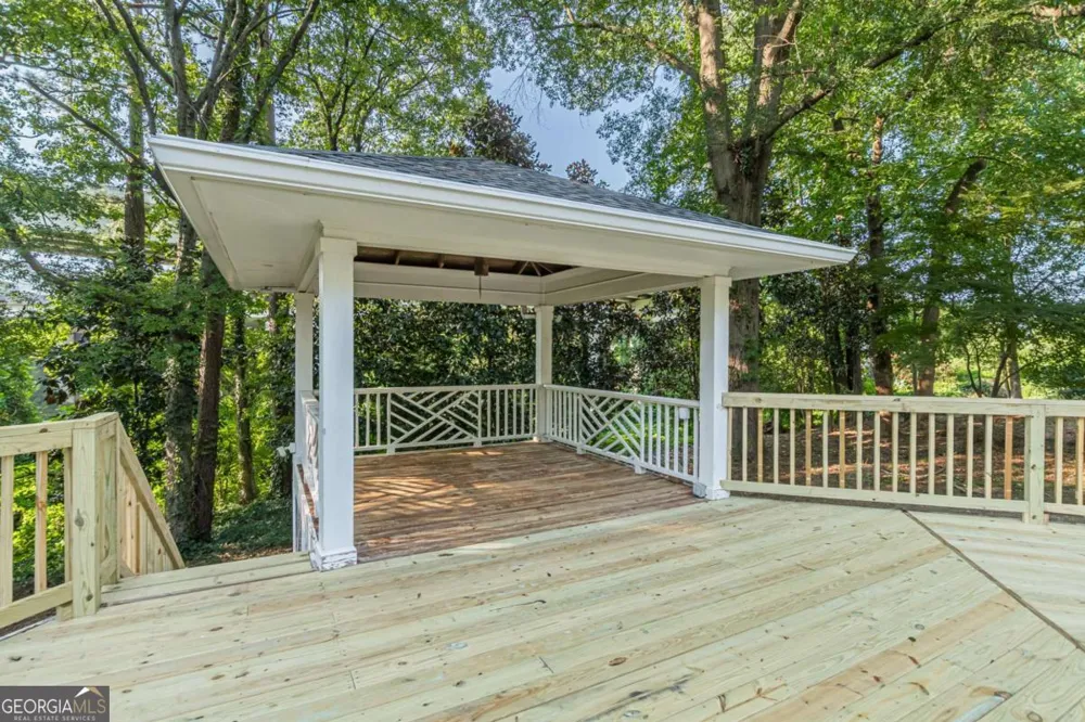 1040 Lindridge DR NE Atlanta, GA 30324