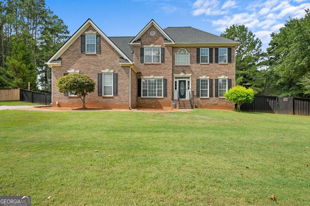 207 Arthur DR McDonough, GA 30252