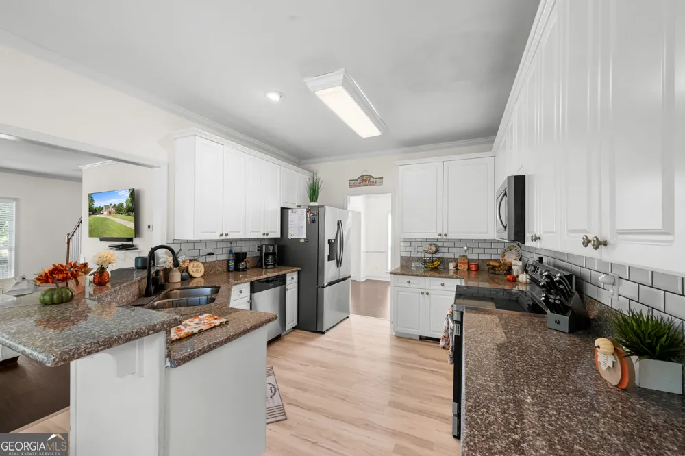 207 Arthur DR McDonough, GA 30252
