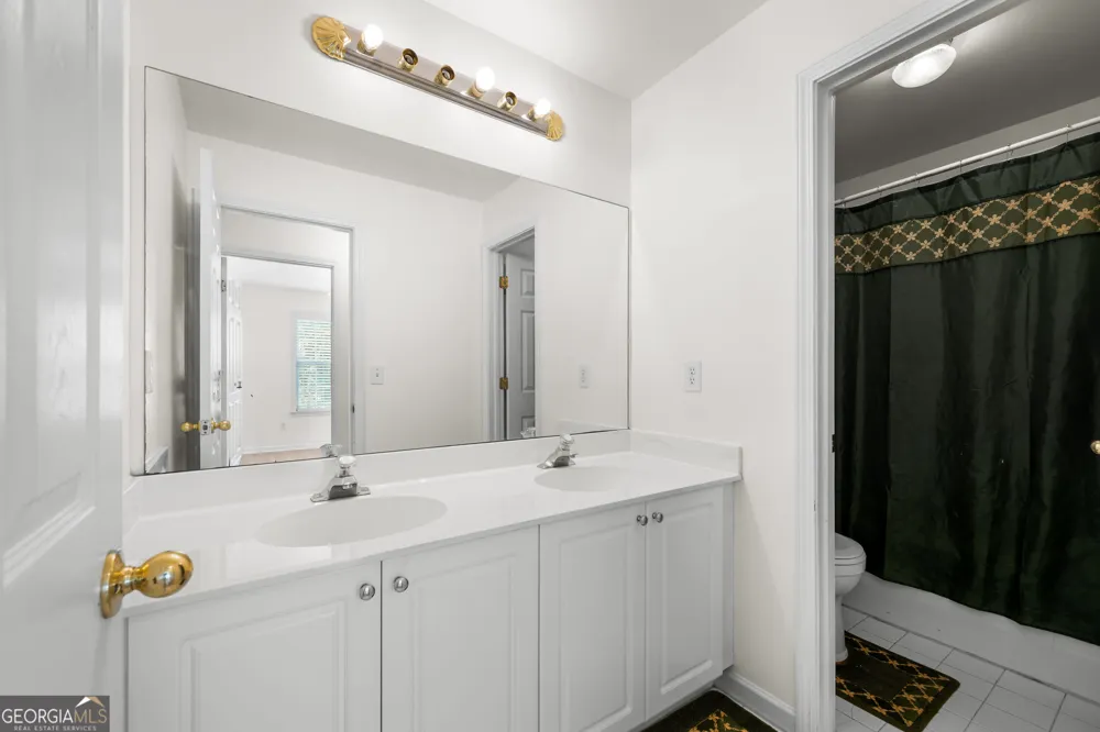 207 Arthur DR McDonough, GA 30252
