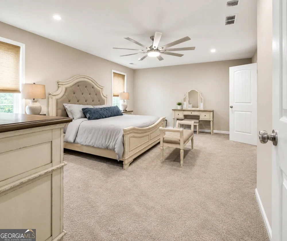 31 Okeechobee WAY Hoschton, GA 30548