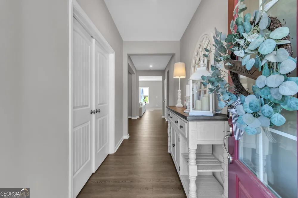31 Okeechobee WAY Hoschton, GA 30548