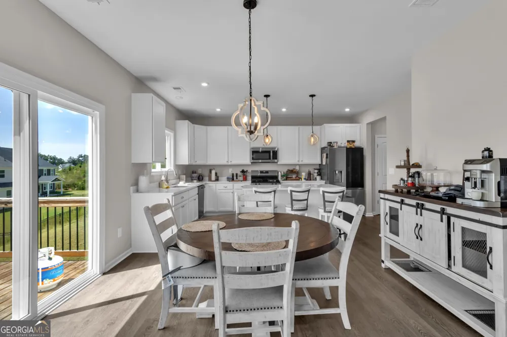 31 Okeechobee WAY Hoschton, GA 30548