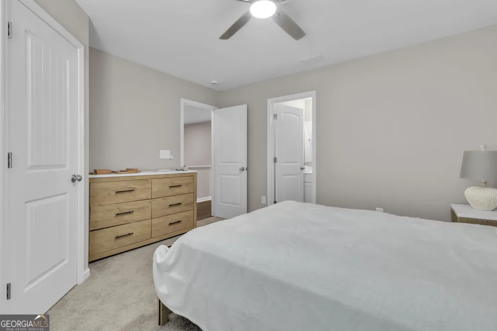 31 Okeechobee WAY Hoschton, GA 30548