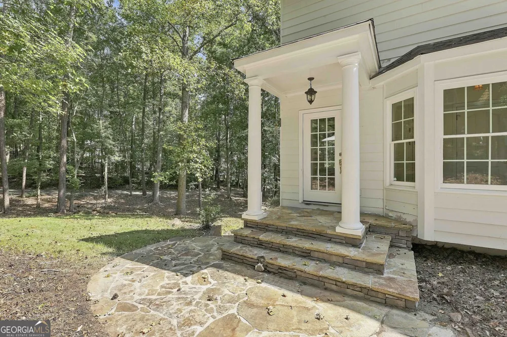 625 Bellenden DR Peachtree City, GA 30269