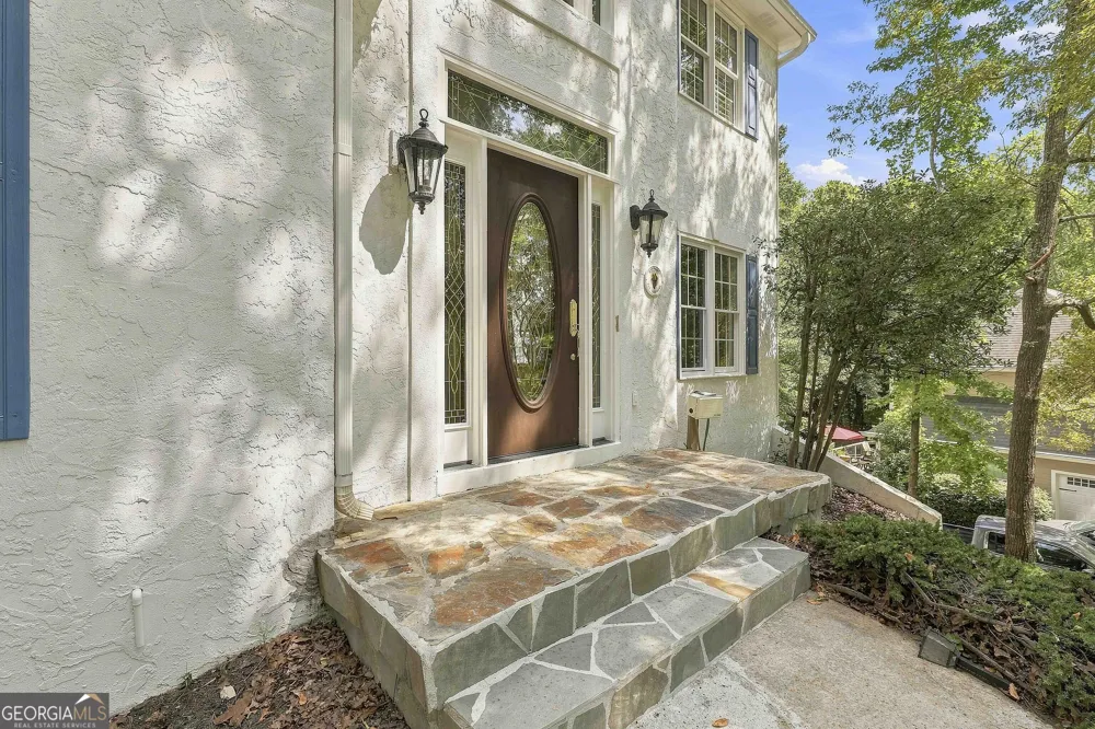 625 Bellenden DR Peachtree City, GA 30269