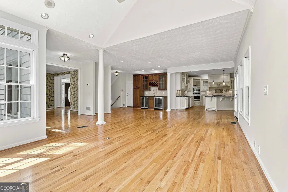 625 Bellenden DR Peachtree City, GA 30269