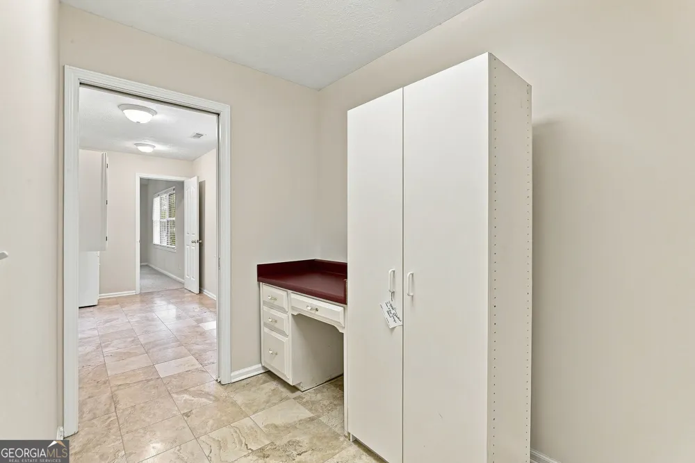 625 Bellenden DR Peachtree City, GA 30269