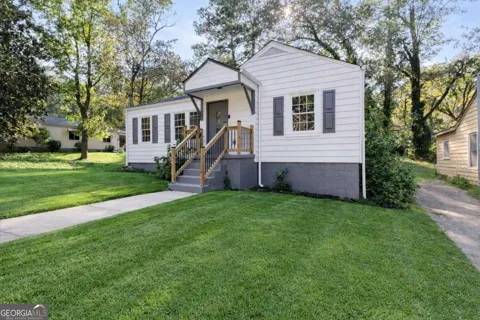 1347 Westmont RD SW