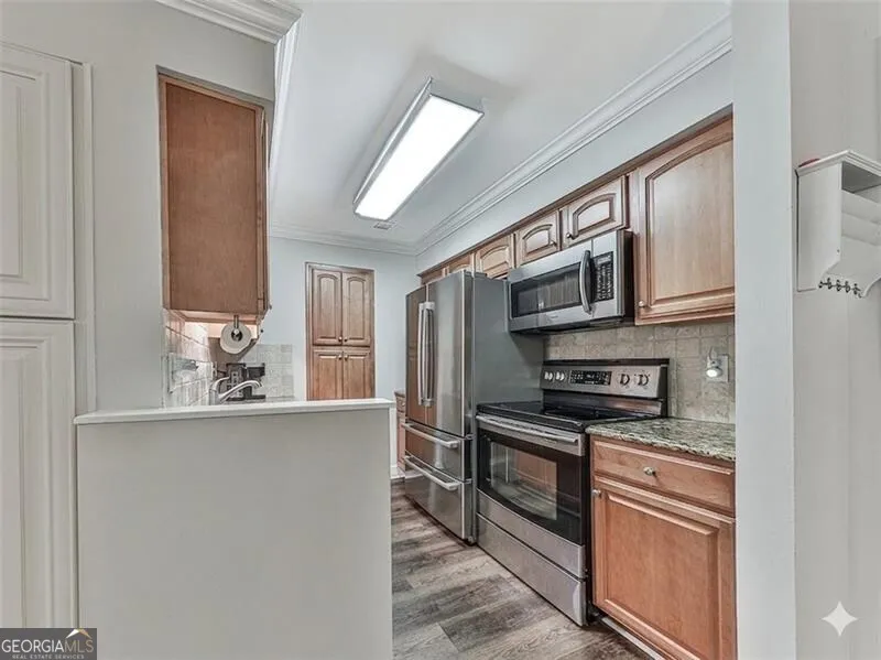 25104 Plantation DR NE Atlanta, GA 30324