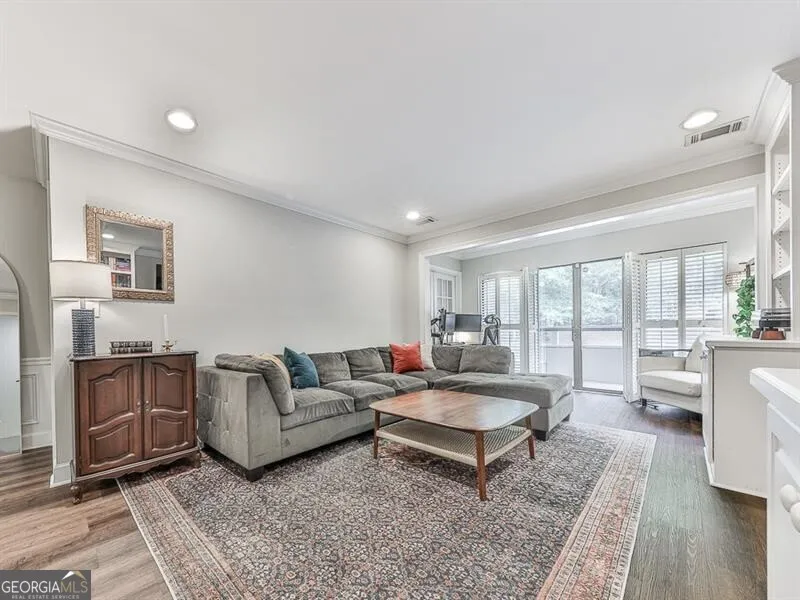 25104 Plantation DR NE Atlanta, GA 30324