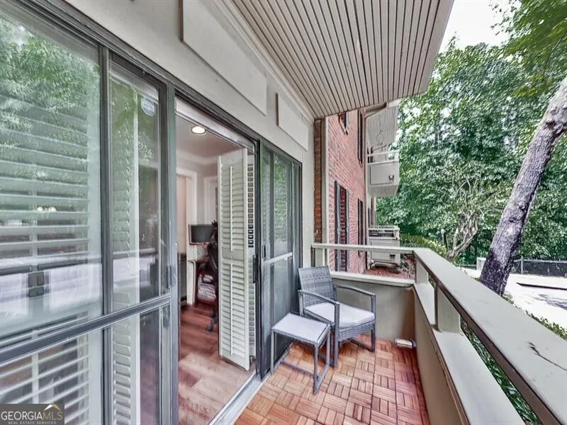 25104 Plantation DR NE Atlanta, GA 30324