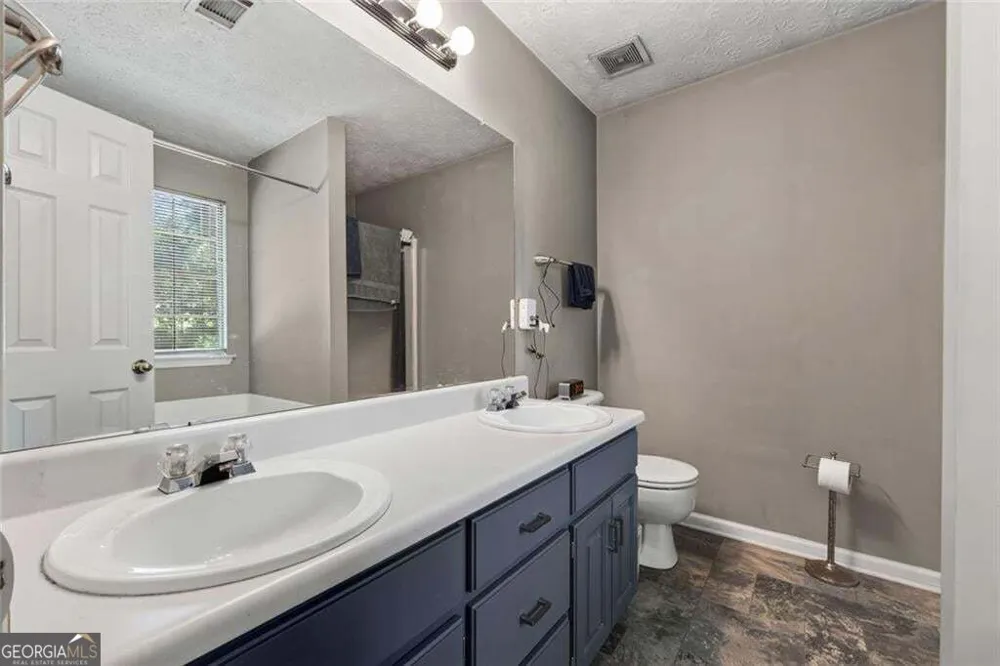 315 Wild Turkey LN Locust Grove, GA 30248