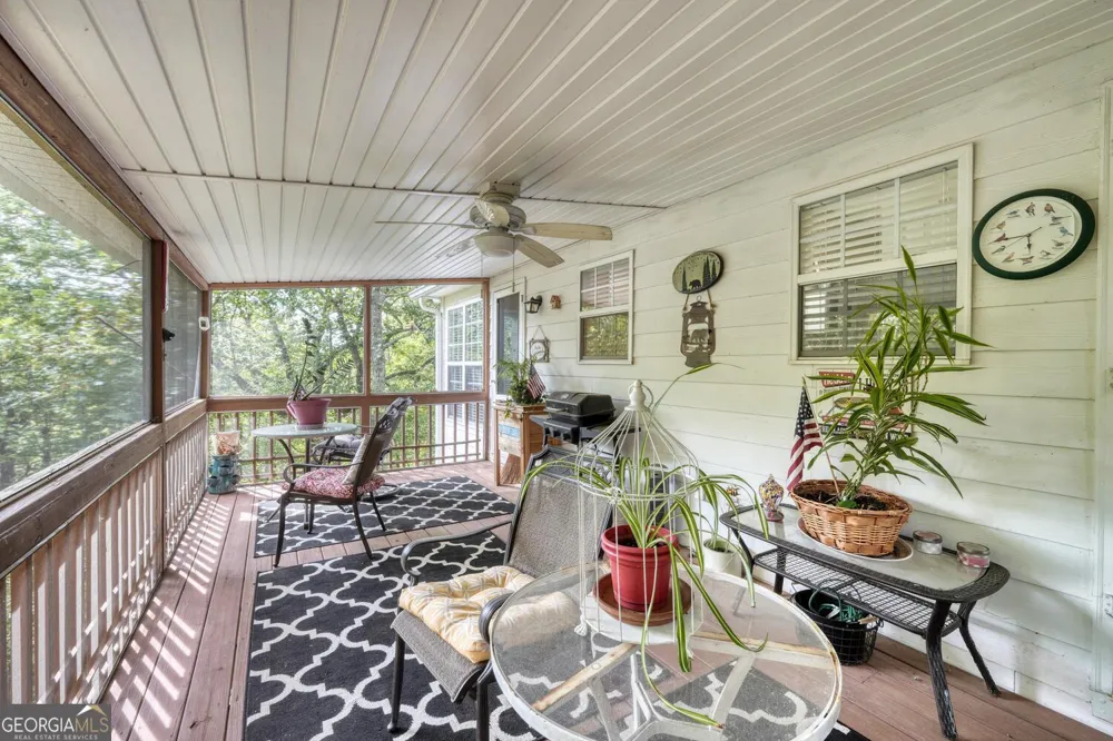 2532 Hunter RD Hiawassee, GA 30546