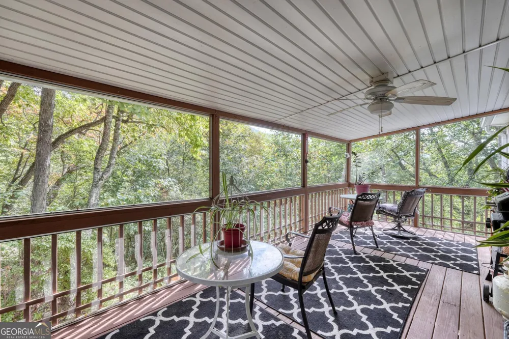 2532 Hunter RD Hiawassee, GA 30546