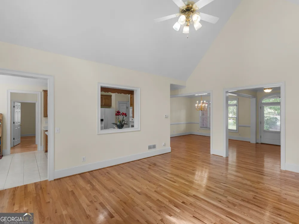 214 Cheshire DR Griffin, GA 30223