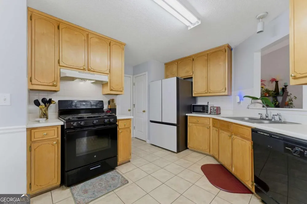 10586 Aspenwood CT Jonesboro, GA 30238
