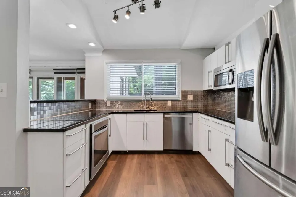 1452 Briaroaks TRL NE Atlanta, GA 30329