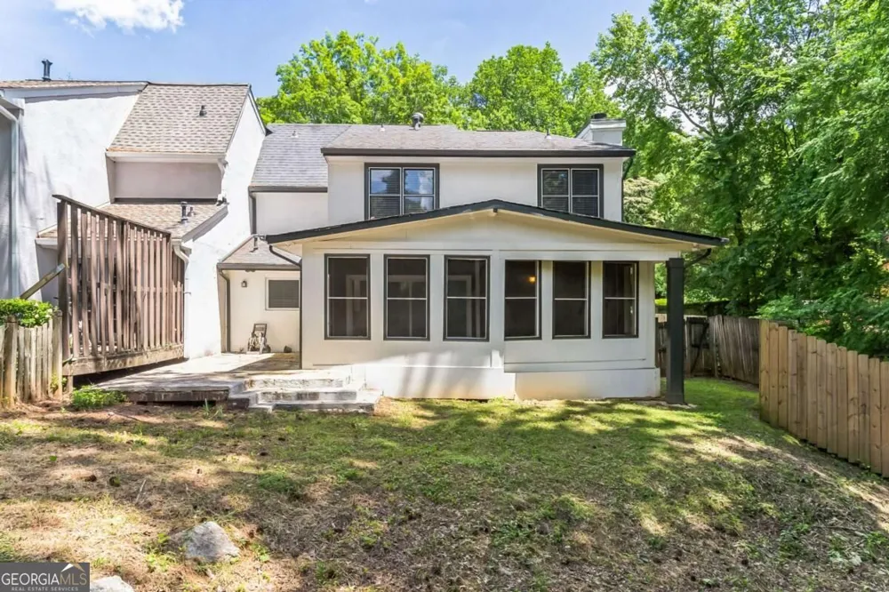 1452 Briaroaks TRL NE Atlanta, GA 30329