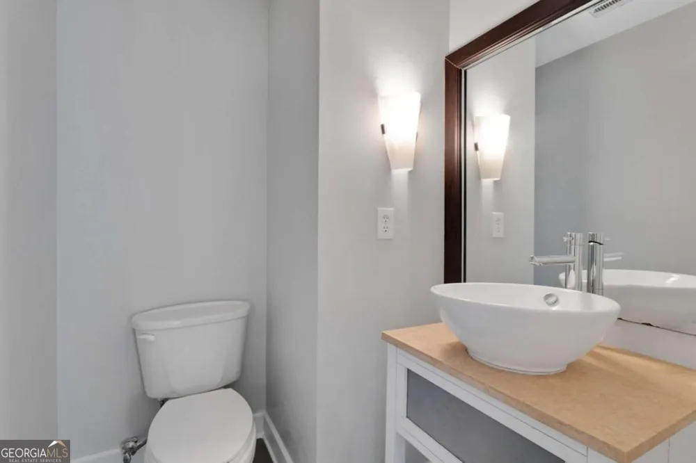 1452 Briaroaks TRL NE Atlanta, GA 30329