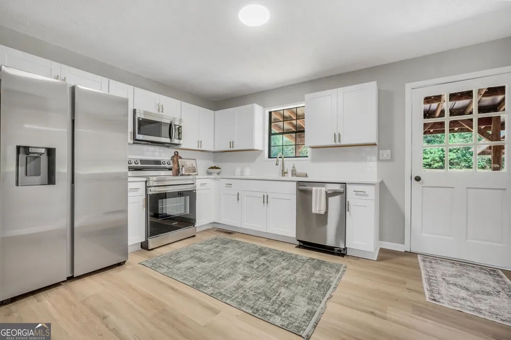 693 Patton RD Griffin, GA 30224