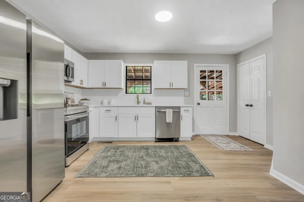 693 Patton RD Griffin, GA 30224
