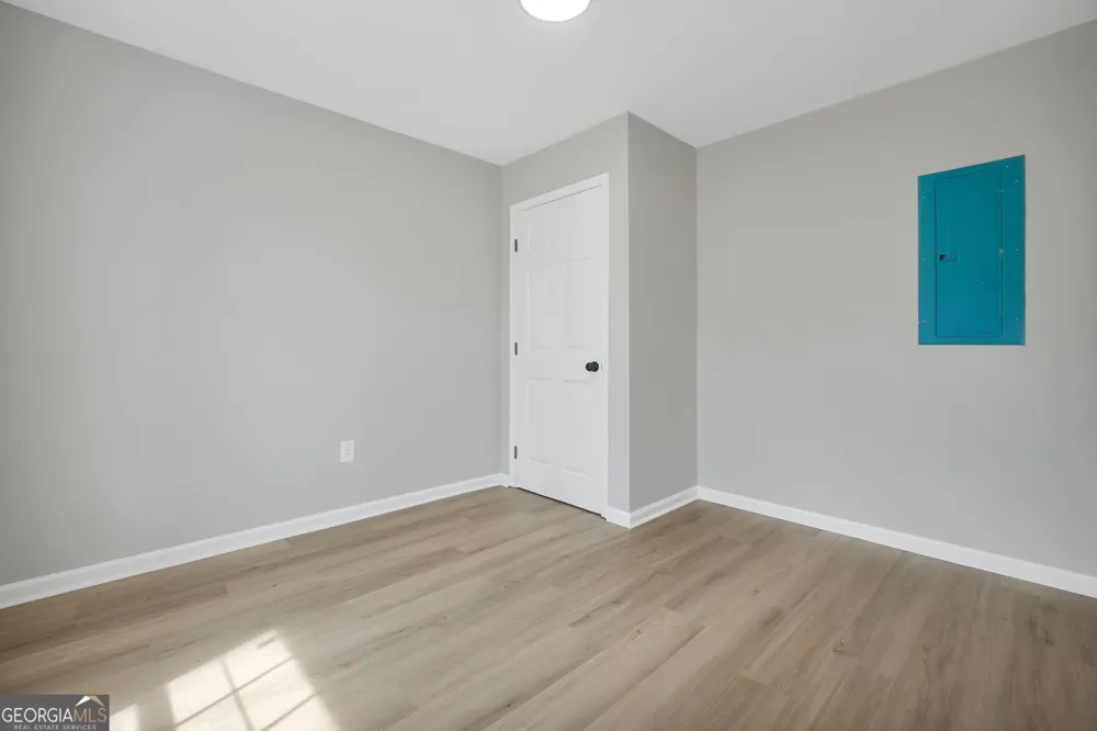 693 Patton RD Griffin, GA 30224