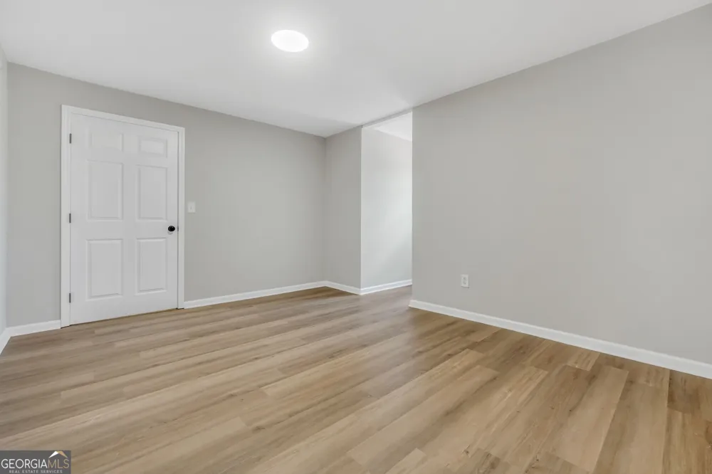 693 Patton RD Griffin, GA 30224
