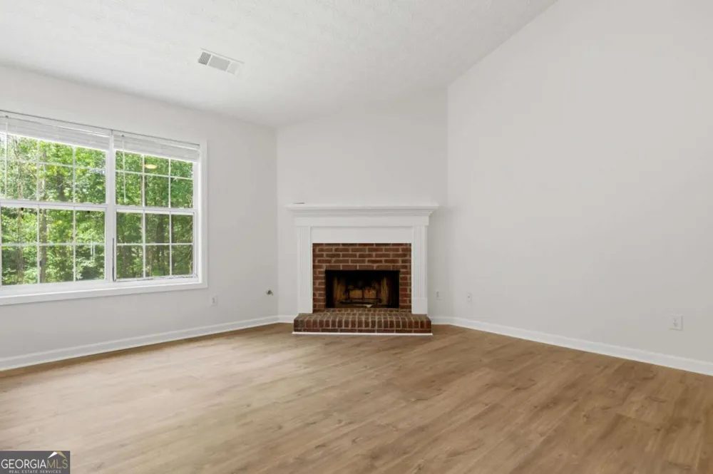 1432 Armende CIR Dacula, GA 30019