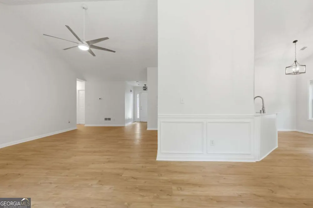 1432 Armende CIR Dacula, GA 30019