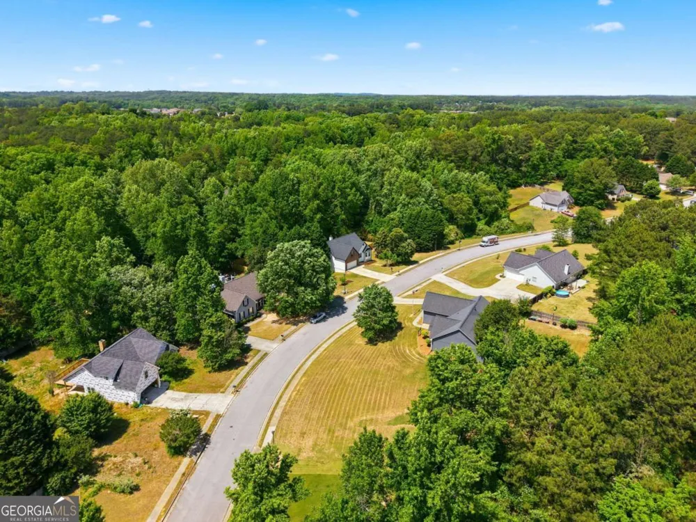 1432 Armende CIR Dacula, GA 30019