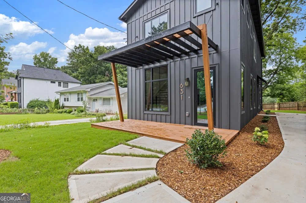 631 Flat Shoals AVE SE Atlanta, GA 30316