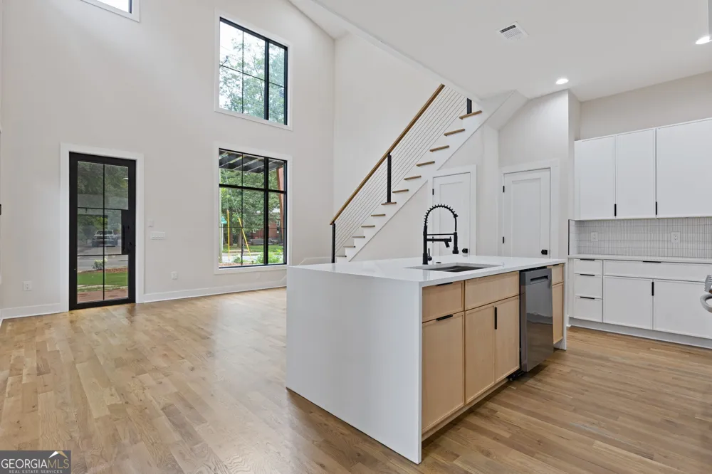 631 Flat Shoals AVE SE Atlanta, GA 30316