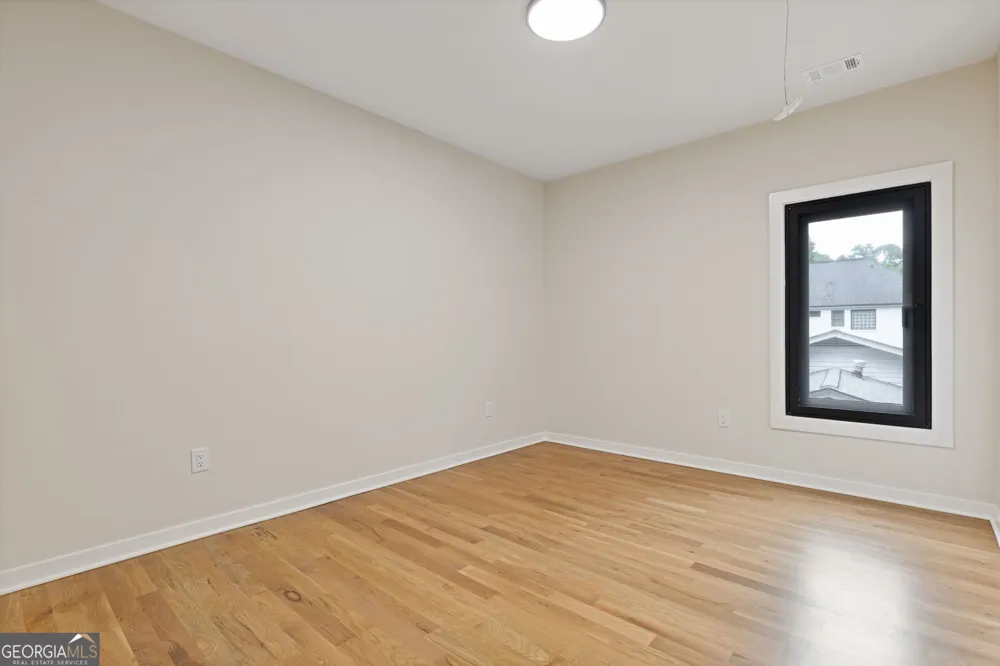 631 Flat Shoals AVE SE Atlanta, GA 30316