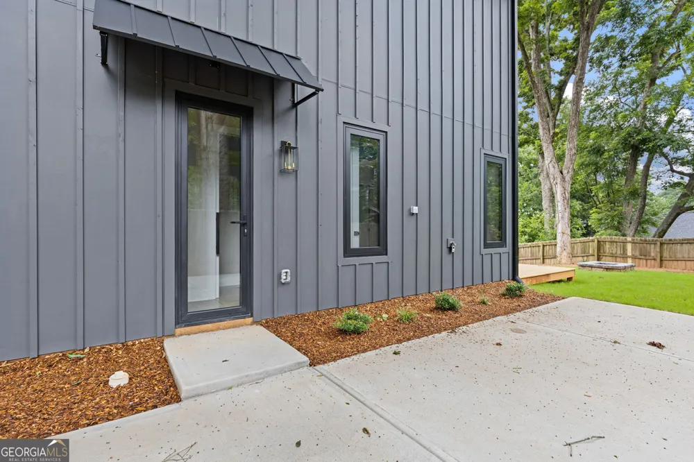 631 Flat Shoals AVE SE Atlanta, GA 30316