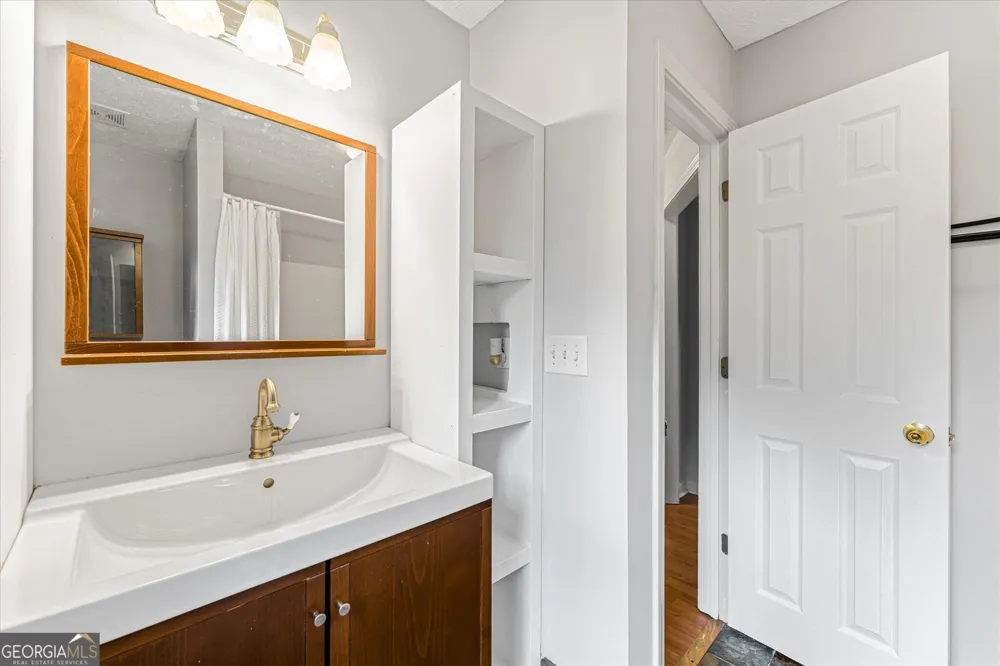 200 Brookhaven PL Canton, GA 30114