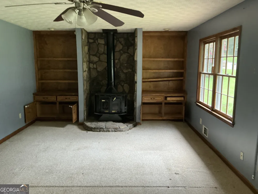 125 Bob White DR Stockbridge, GA 30281