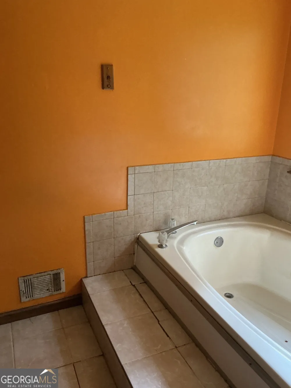 125 Bob White DR Stockbridge, GA 30281