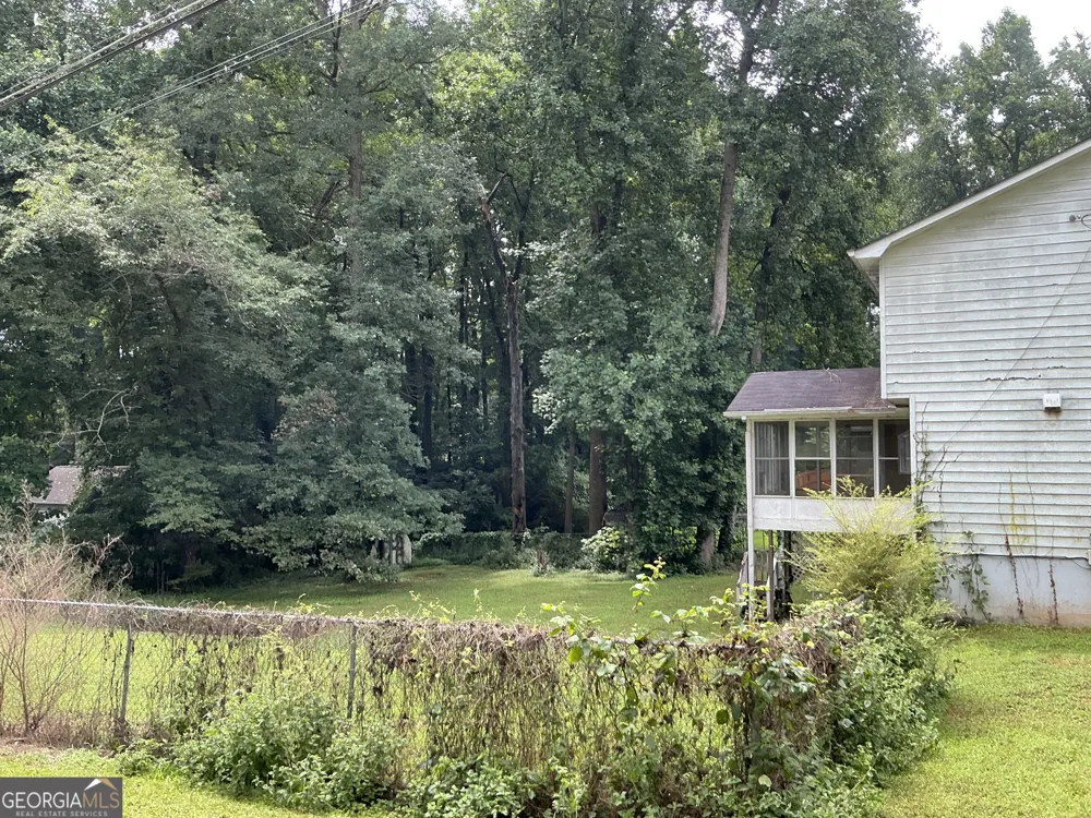 125 Bob White DR Stockbridge, GA 30281