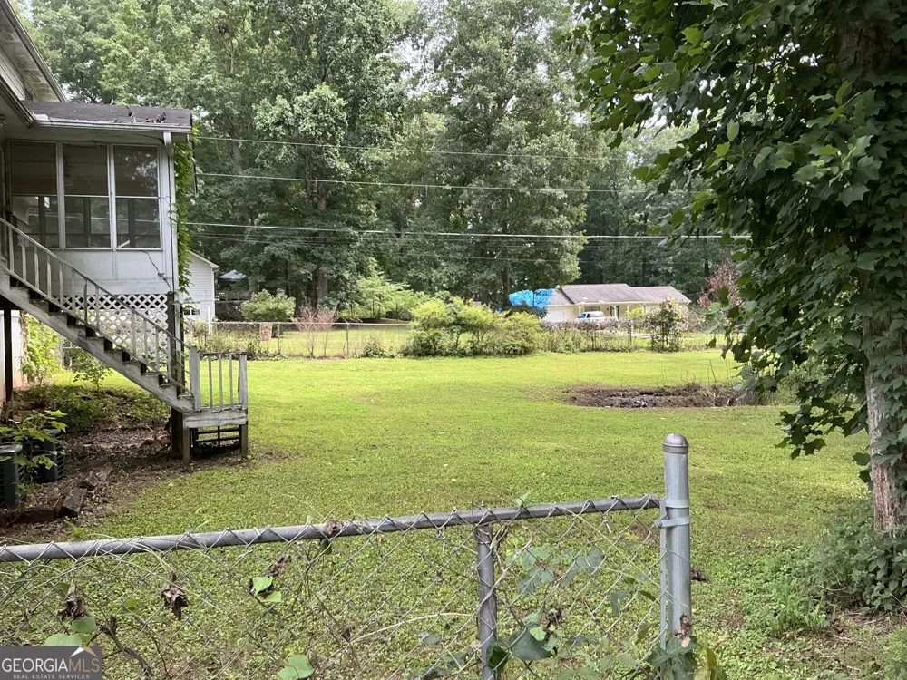 125 Bob White DR Stockbridge, GA 30281