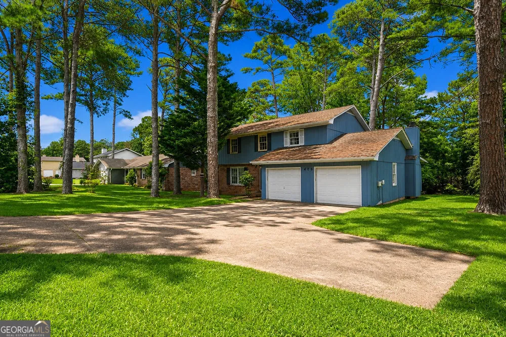 408 Martin RD Stone Mountain, GA 30088