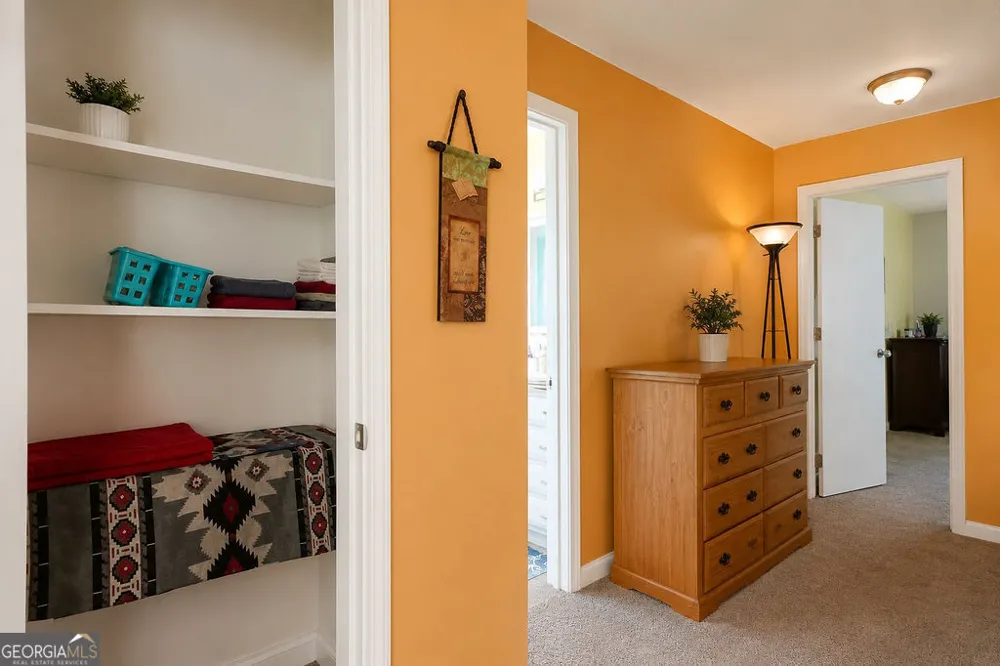 408 Martin RD Stone Mountain, GA 30088