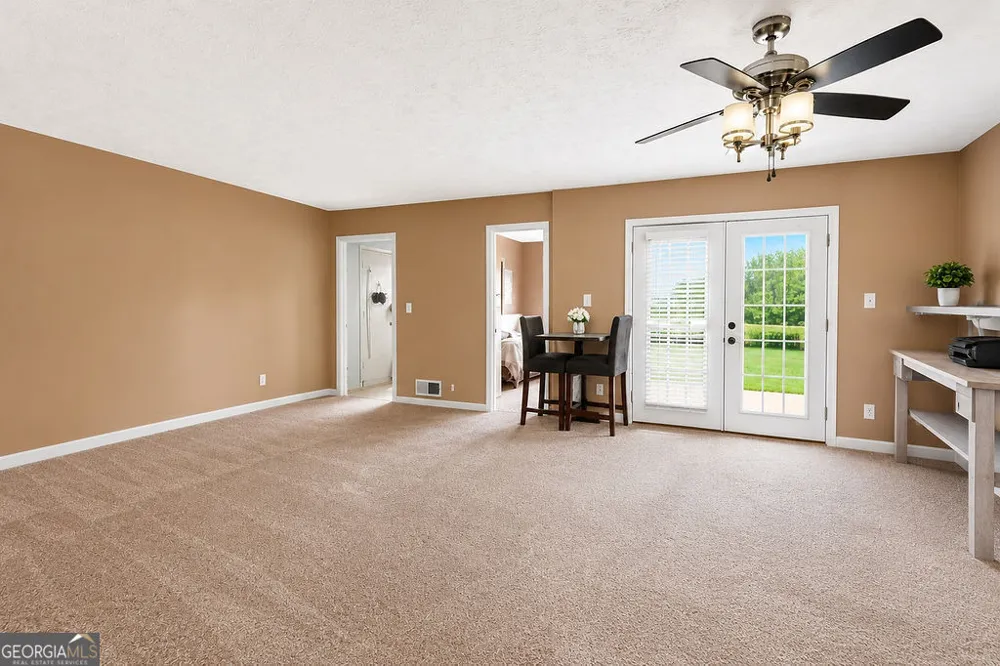 408 Martin RD Stone Mountain, GA 30088