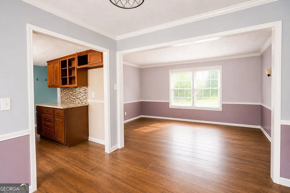 408 Martin RD Stone Mountain, GA 30088