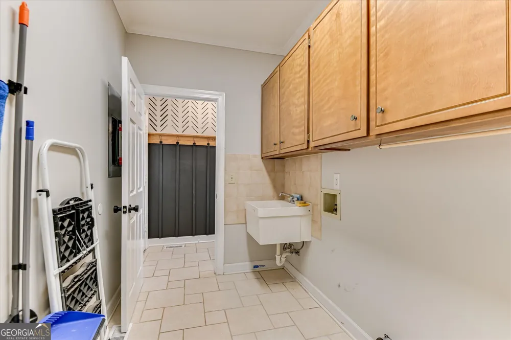 607 McKinnes BR Evans, GA 30809